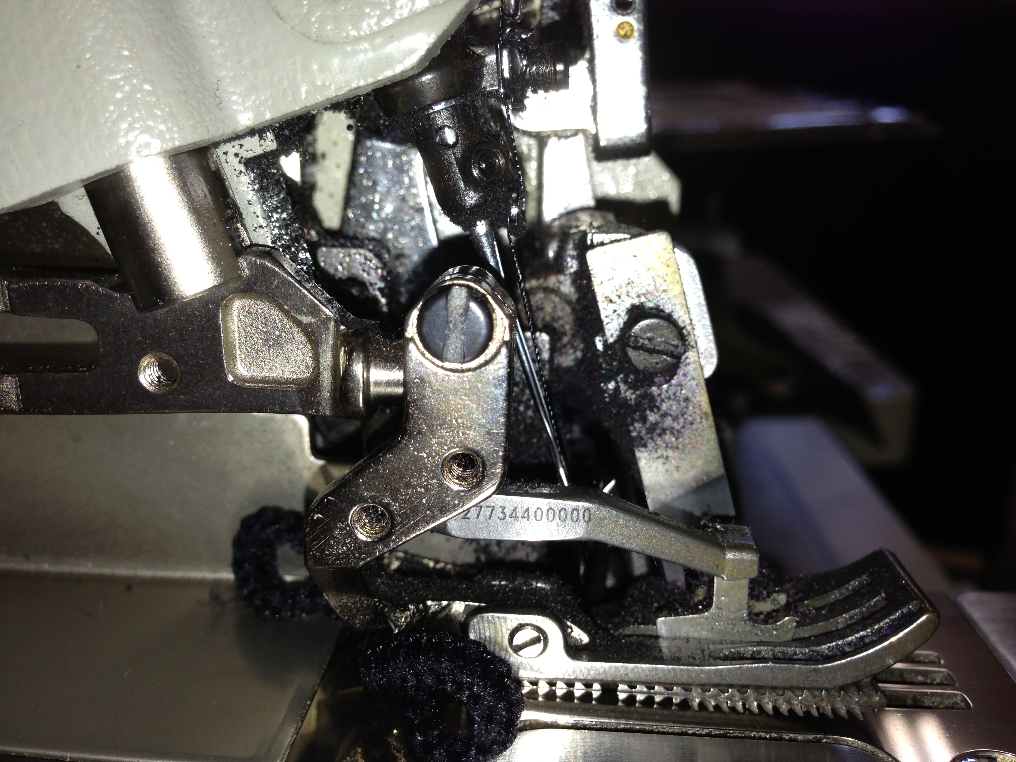 ウェットスーツラボ×ミシンの写真