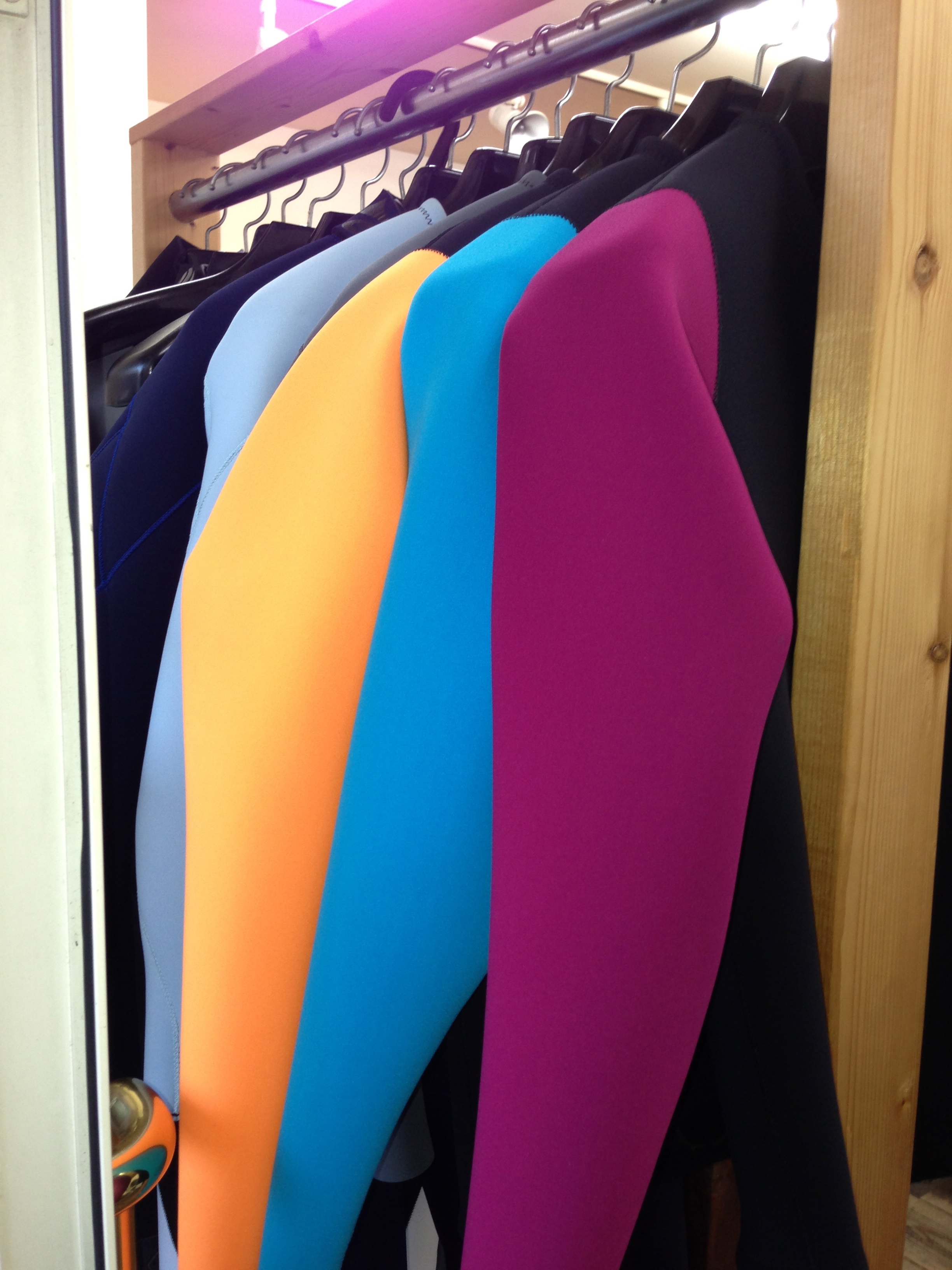 ウェットスーツラボ×タッパー