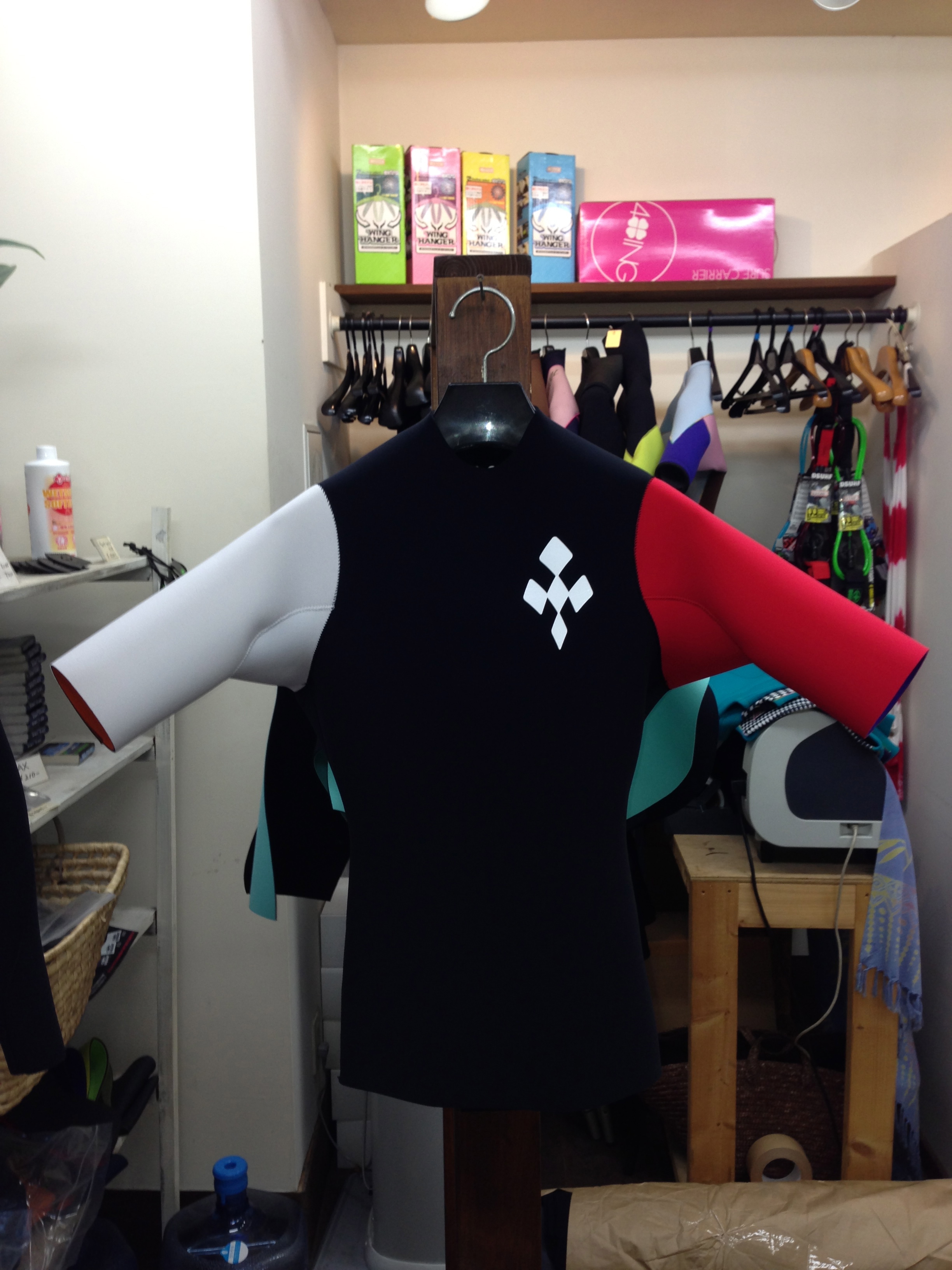 ウェットスーツラボ×夏が長い