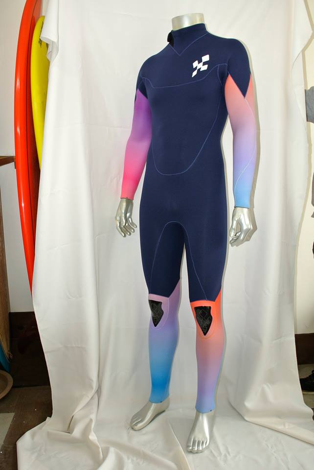 ﻿NEW NECK IN FULL SUITS