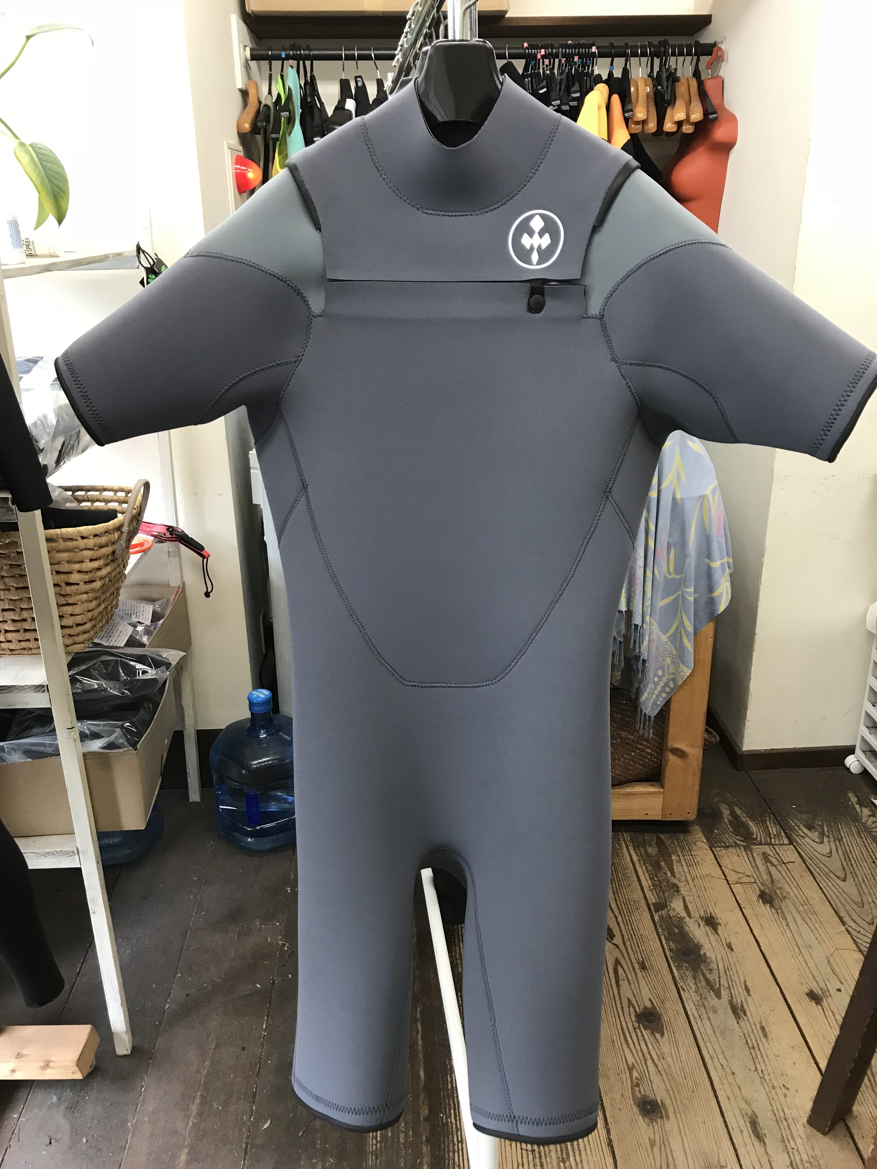 夏〜秋に向けたウェットスーツオーダーについて