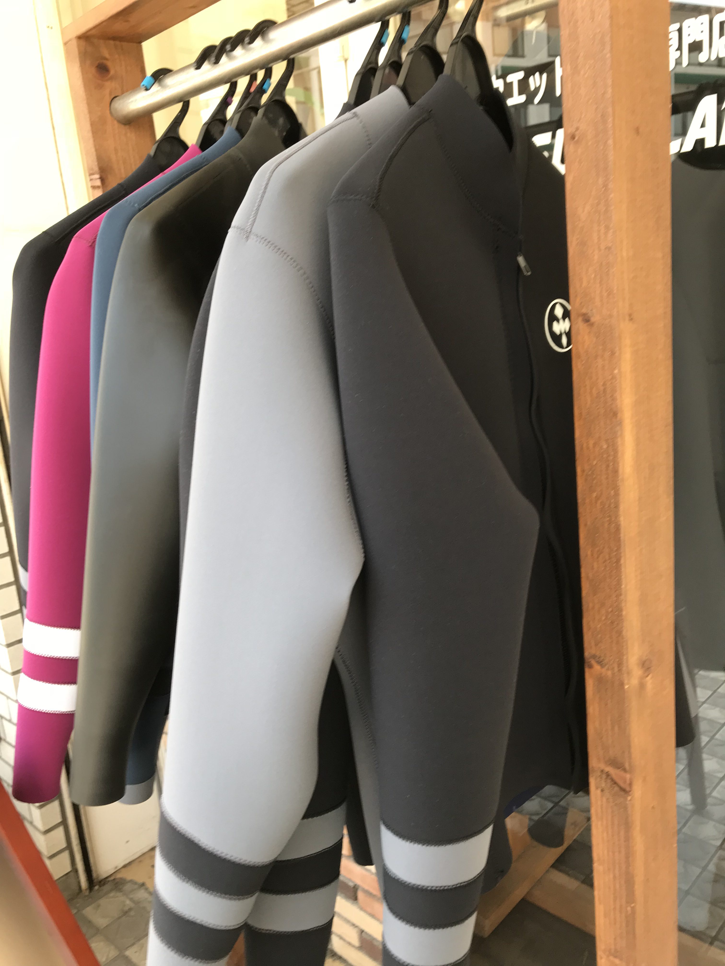 ロングスリーブタッパー既製品