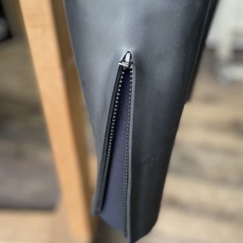 ウェットスーツの手首、足首の加工について