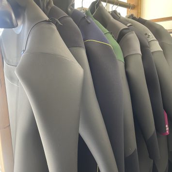 冬用ウェットスーツのオーダー、随時受け付けております