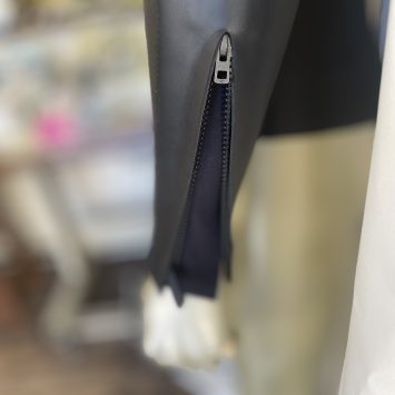 ロングジョン×ジャケット×手首足首ファスナー