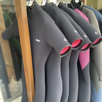 既製サイズMLF、LF、メンズ、スプリング販売中