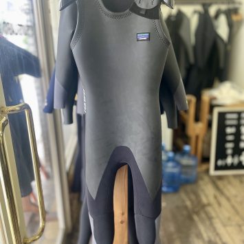 ロングジョン、ラバータイプのラバーの面積