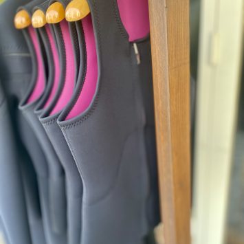 既製サイズのベスト販売中